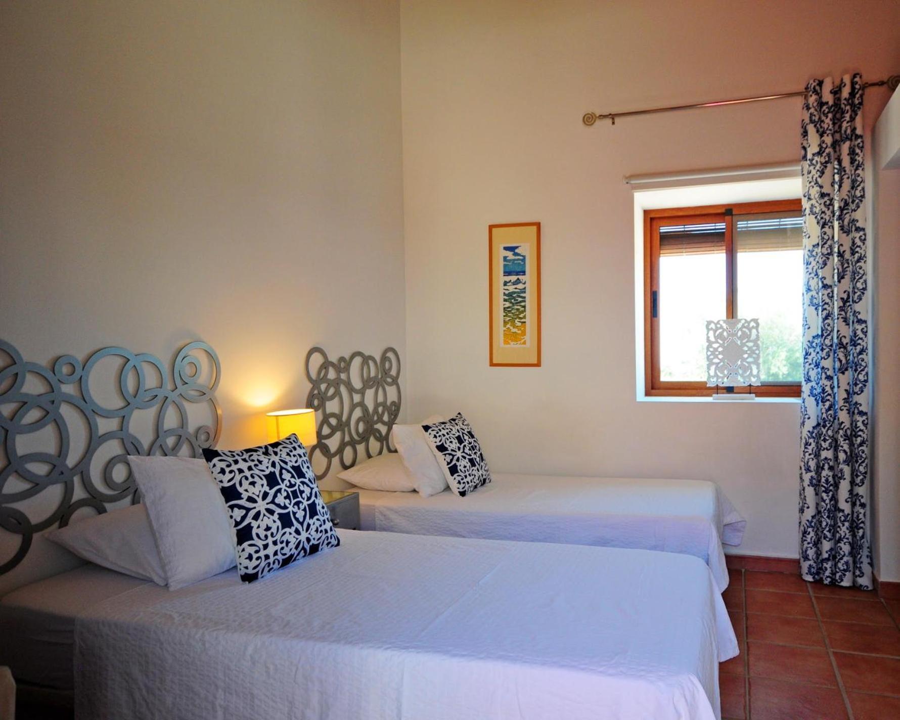 Hotel La Fuente Retreat à Lecrin Extérieur photo